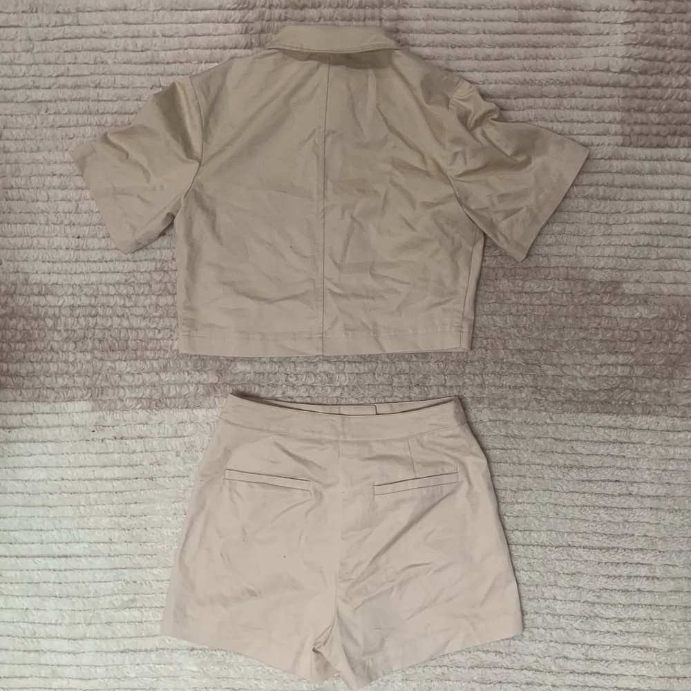 English Factory Matching Set - Picture 2 of 2